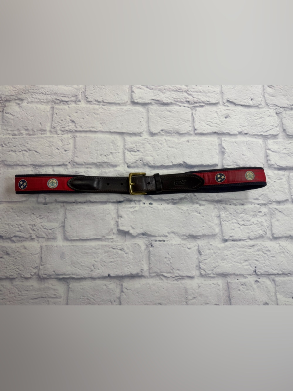 VTG Vineyard Vines  Distressed Belt w/ Leather Trim & Brass Buckle. Preppy